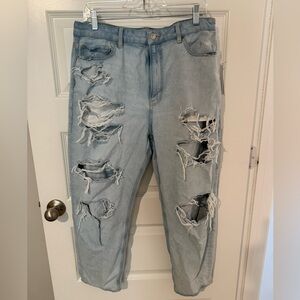 American Eagle Distressed Light Blue Women's Jeans